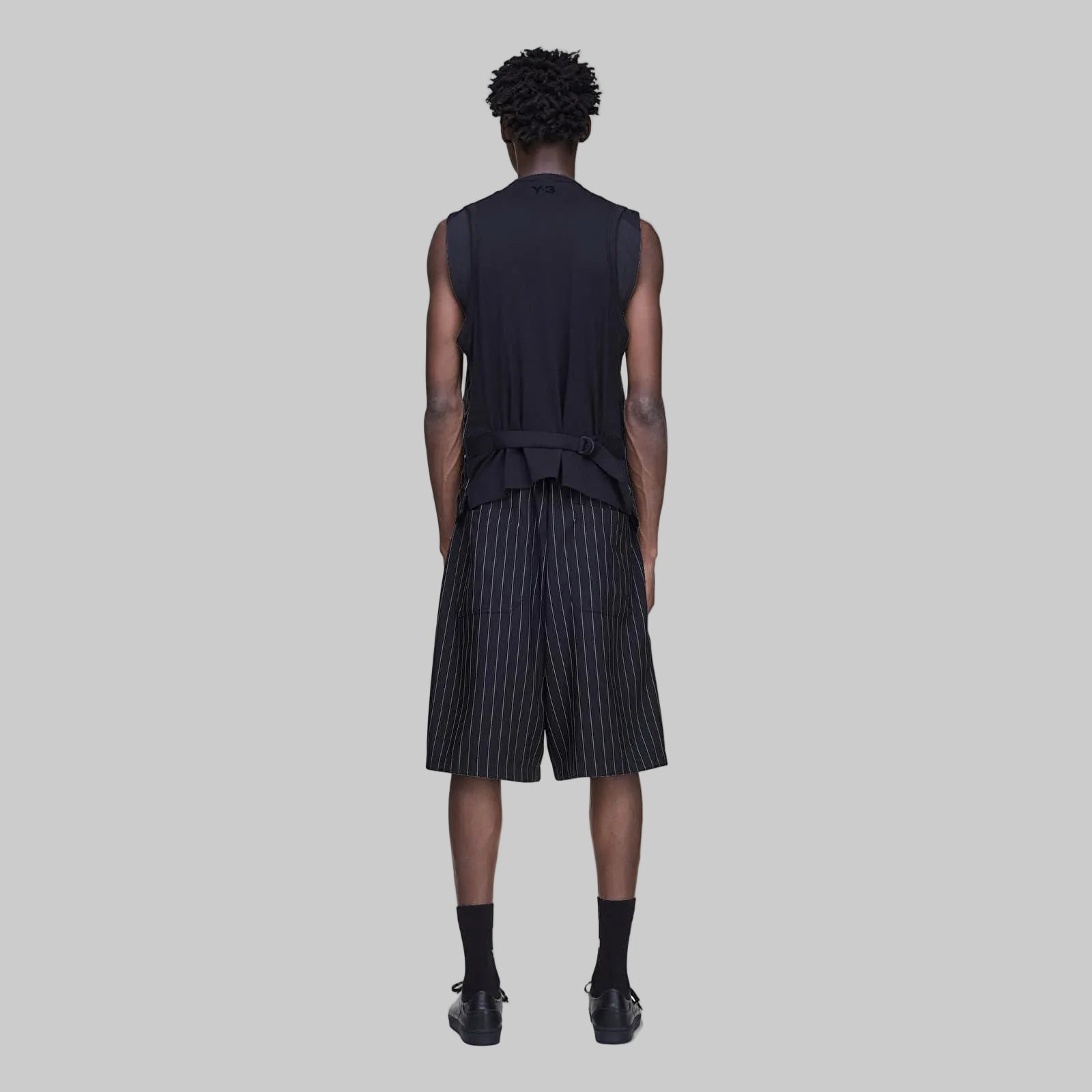 Y-3 PINSTRIPE SPORT UNIFORM SHORT BLACK-HOMBRE AMSTERDAM