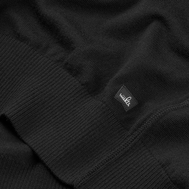 WAHTS KNITTED HOODED PULLOVER PURE BLACK
