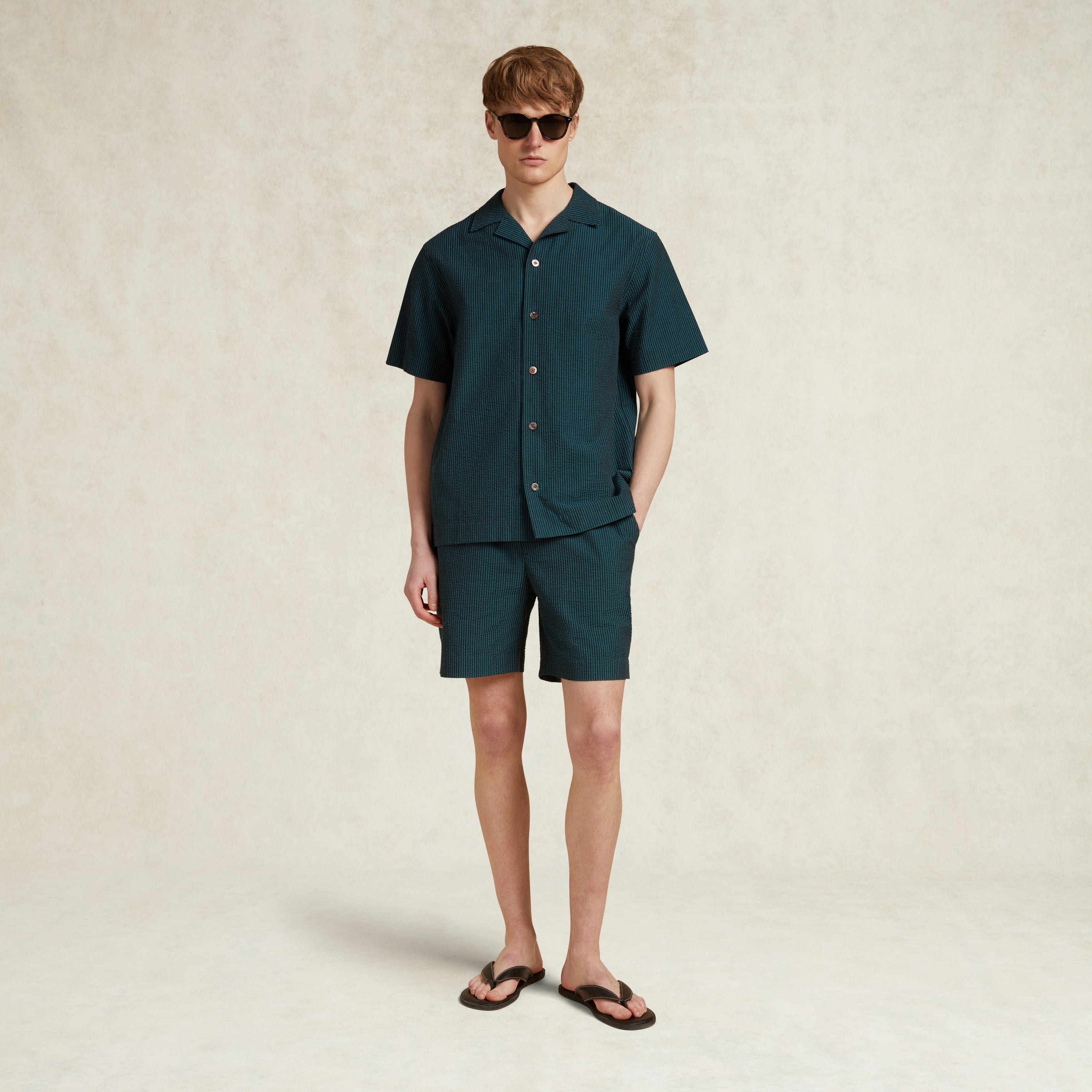 CHÉ CAUTO SEERSUCKER SHORT GREEN- Hombre Amsterdam