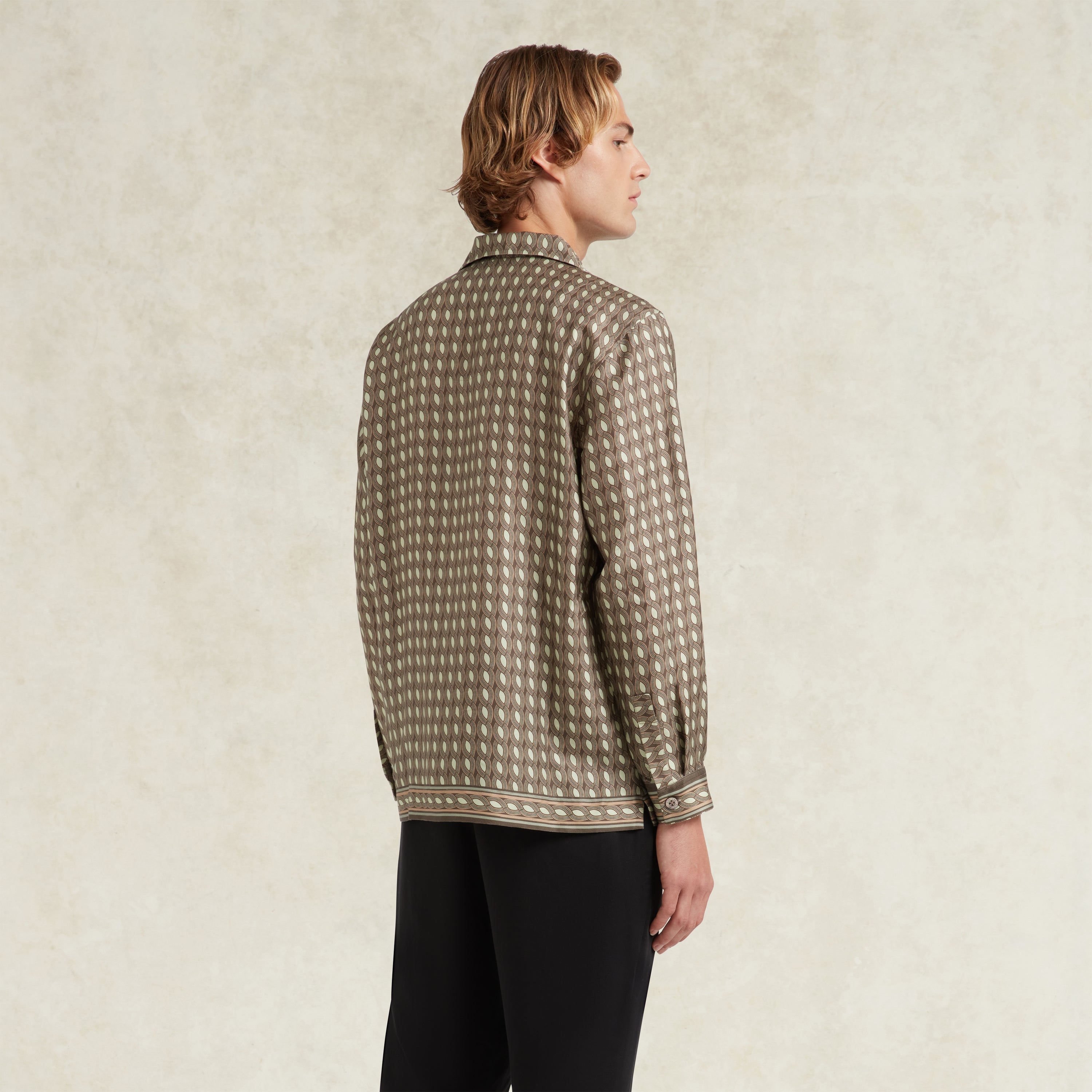 CHÉ MONETO PRINT TENCEL LONG SLEEVE SHIRT KHAKI WITH BUTTON CLOSURE - Hombre Amsterdam