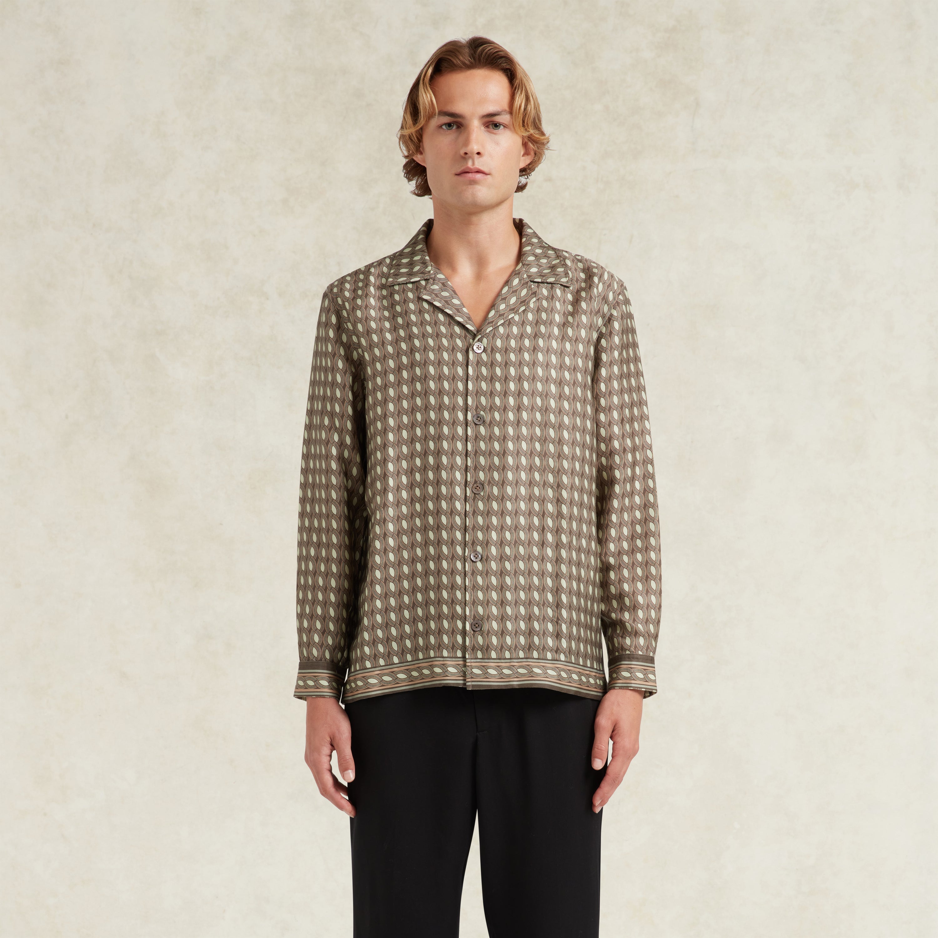 CHÉ MONETO PRINT TENCEL LONG SLEEVE SHIRT KHAKI BUTTON CLOSURE- Hombre Amsterdam