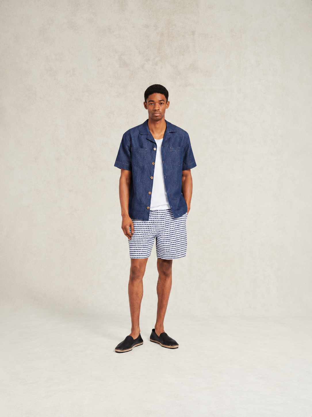 Riita Textured Linen Short- Hombre Amsterdam