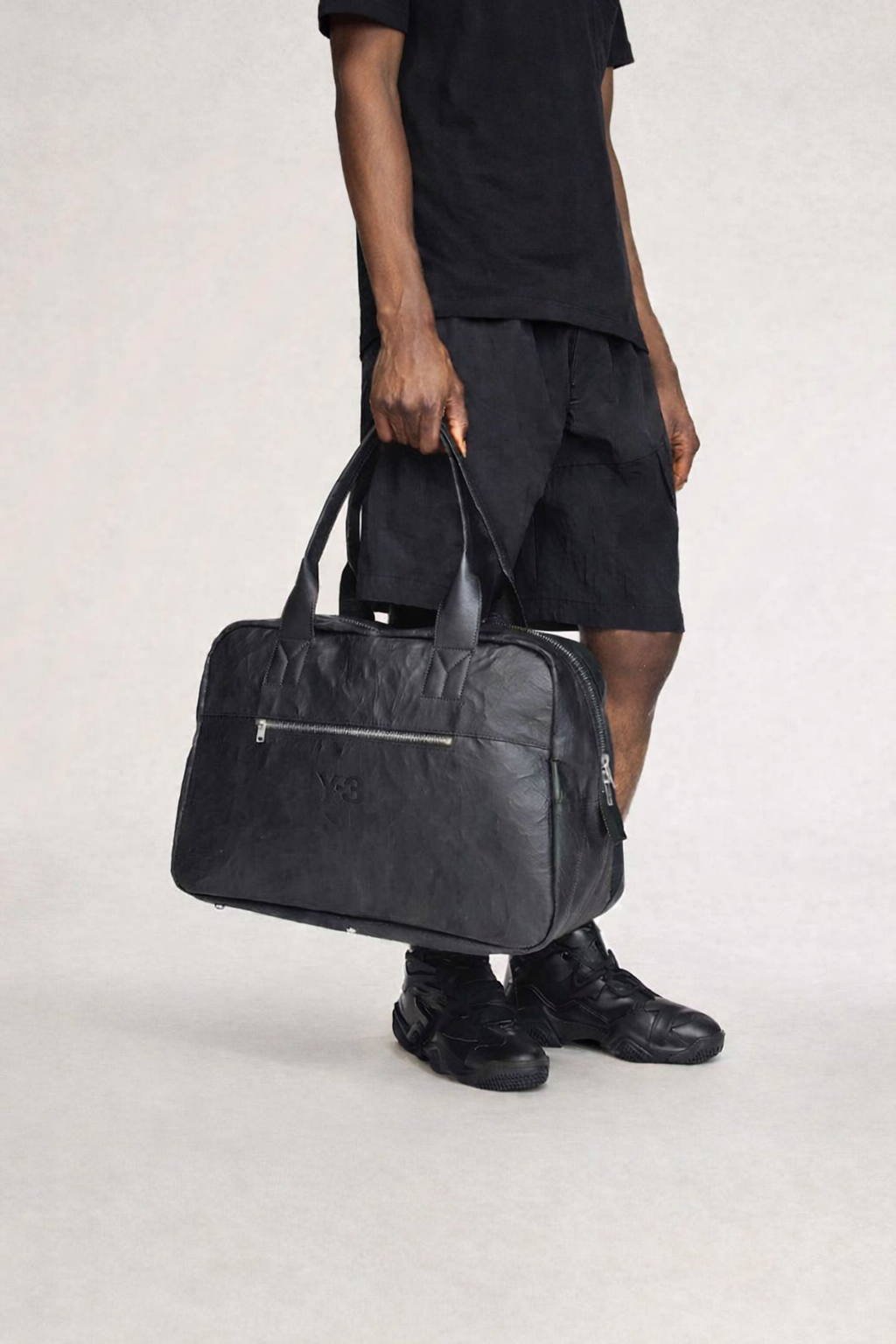 Crinkle Leather Weekender Black- Hombre Amsterdam
