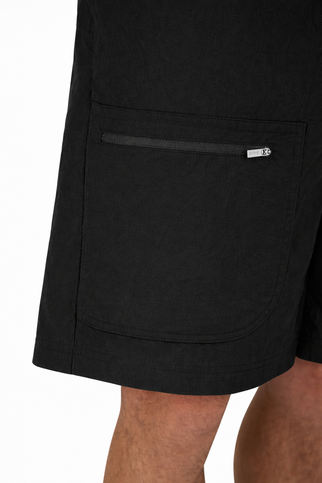 Short In Tech-Crinckle Black- Hombre Amsterdam