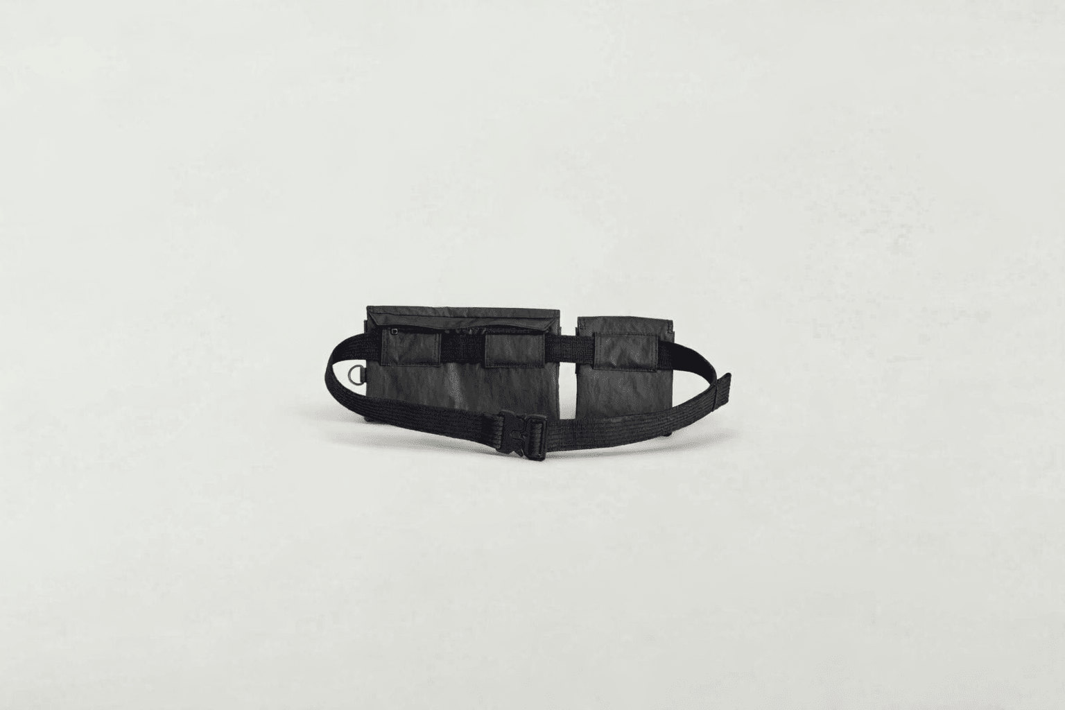 Multi Pocket Sling Black - Hombre Amsterdam
