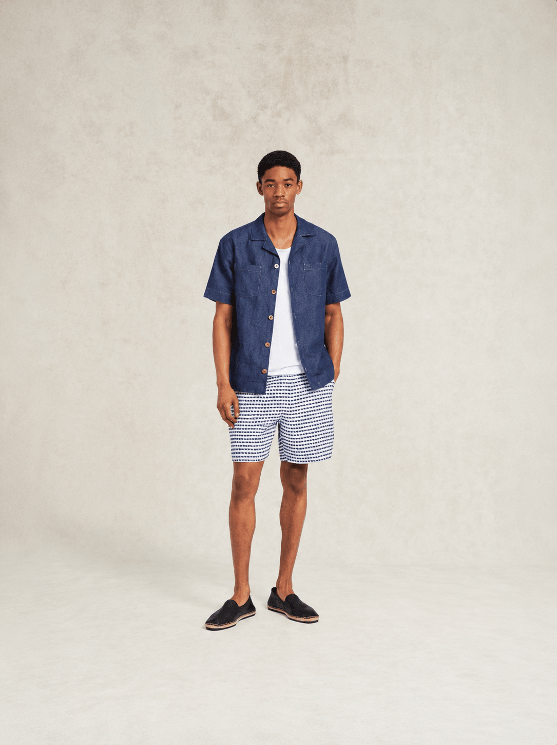 Riita Textured Linen Short - Hombre Amsterdam
