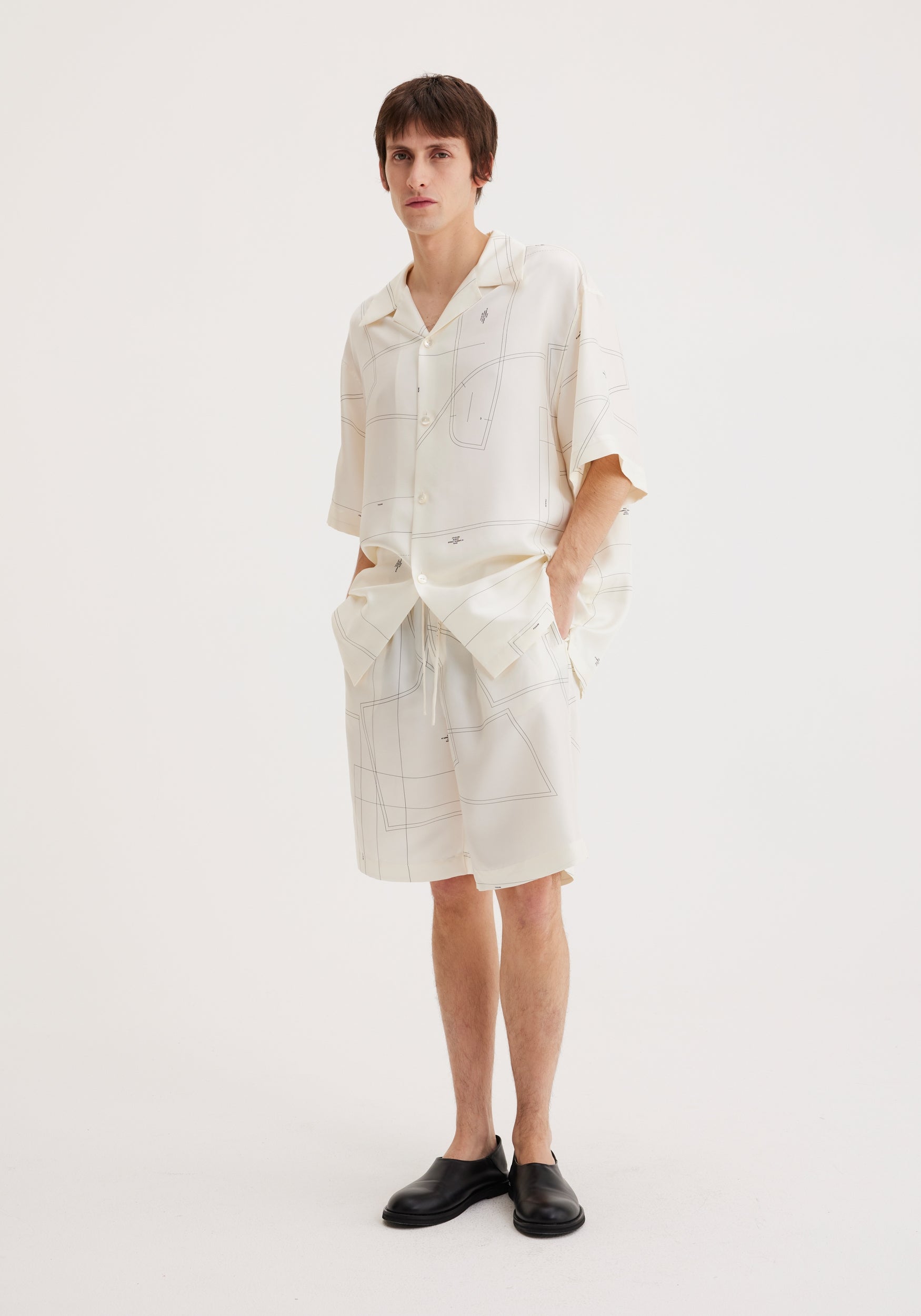 RÓHE SILK ELASTIC WAISTBAND SHORT - Hombre Amsterdam