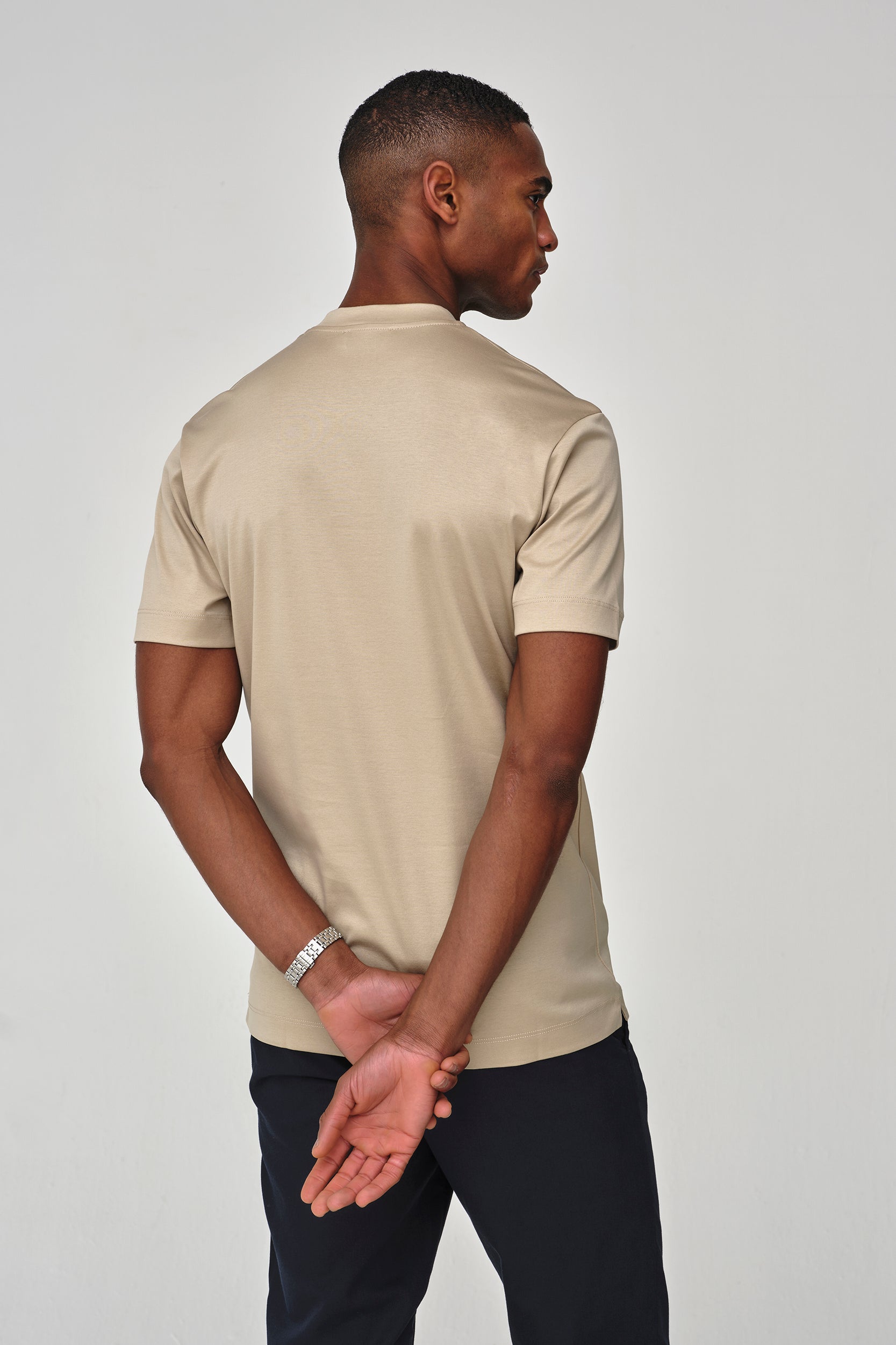 VALENZA INTERLOCK SUPIMA T - SHIRT BEIGE SHORT SLEEVE AND CREW NECK - Hombre Amsterdam