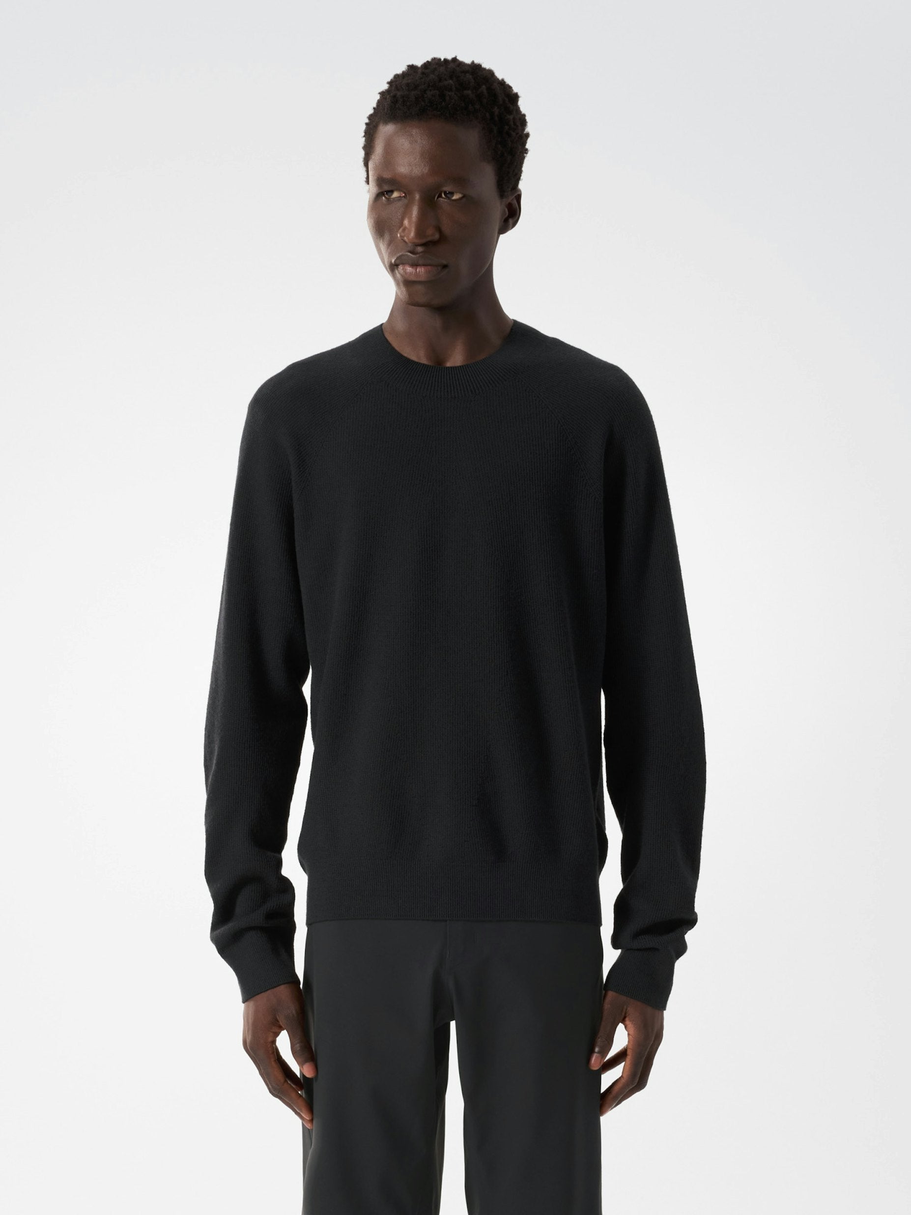 VEILANCE CONIC WOOL MIDLAYER BLACK - Hombre Amsterdam
