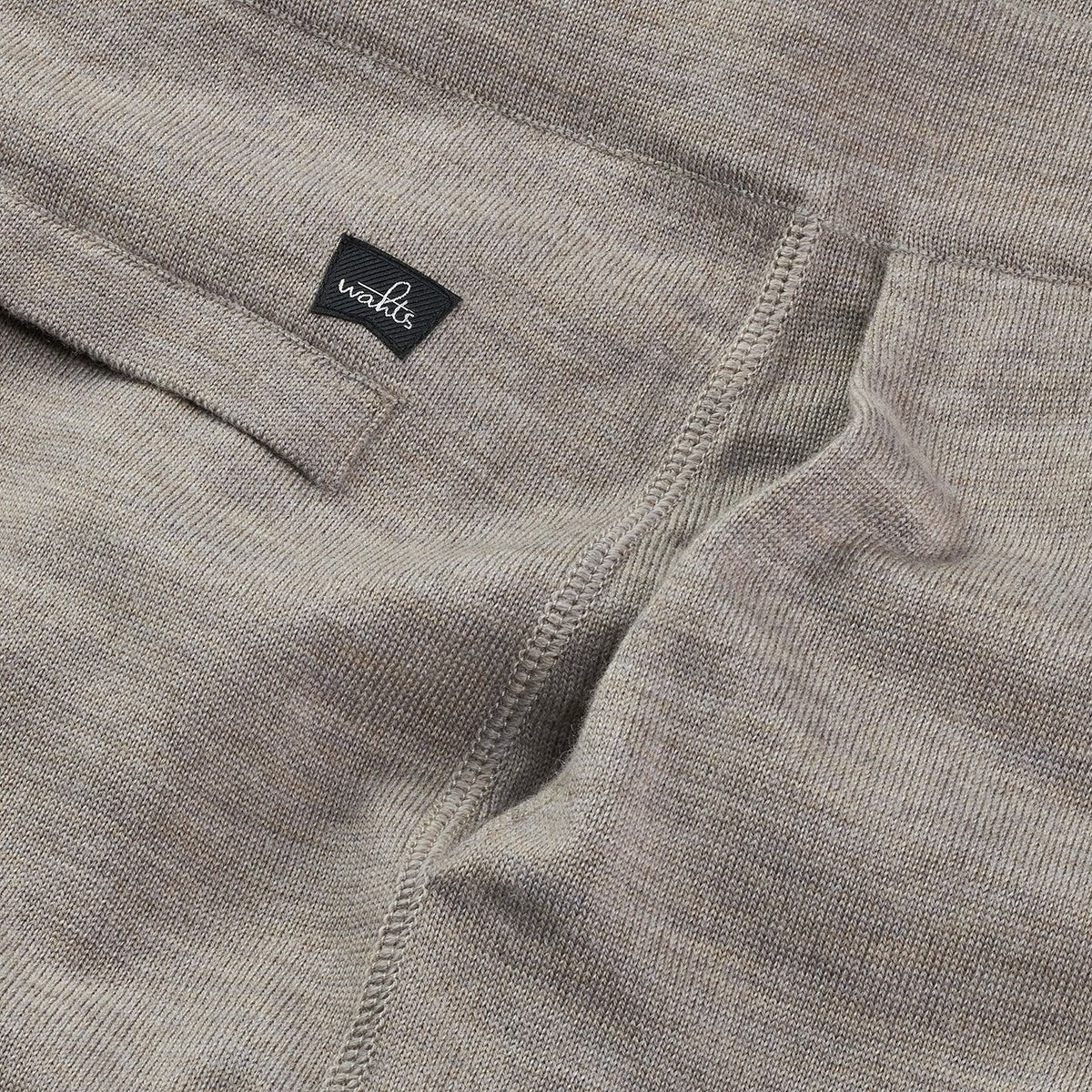 WAHTS KNITTED LOUNGEPANT LIGHT TAUPE- Hombre Amsterdam